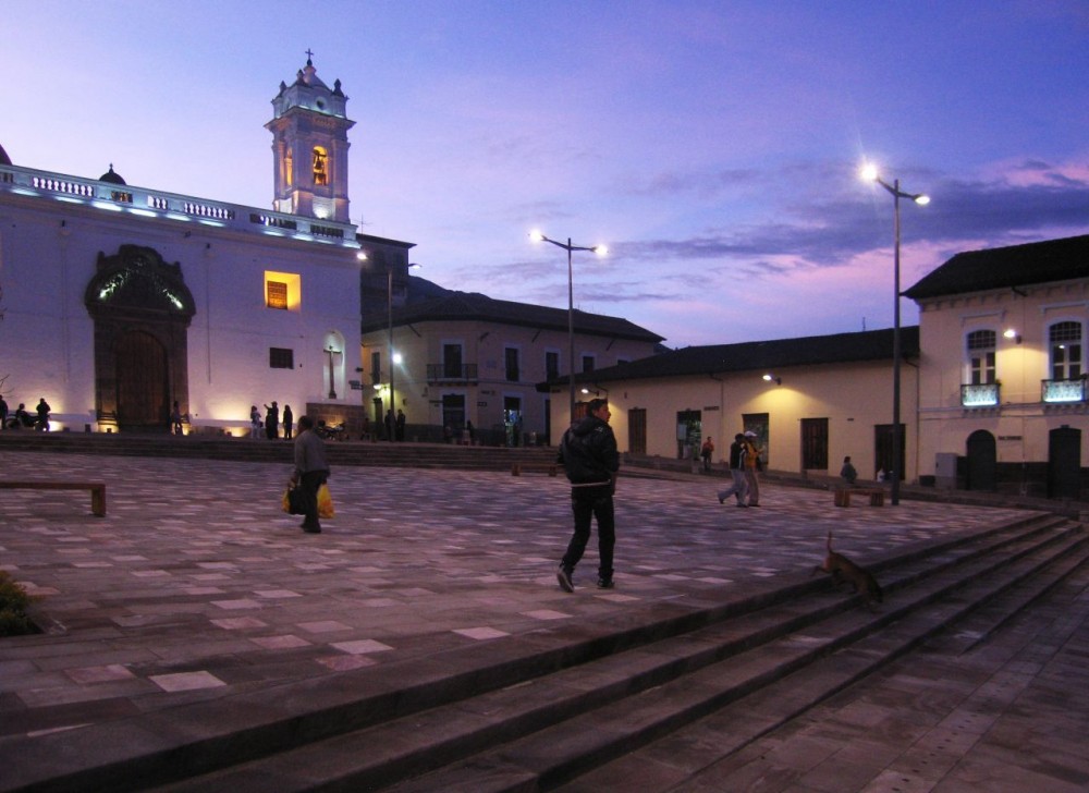 DISTRITO METROPOLITANO DE QUITO distrito metropolitano de quito: