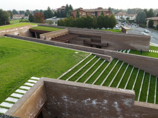 Merate Piazza / Archea © Pietro Savorelli