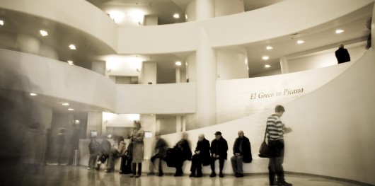 Soundscape Architecture: A New Way to Experience Famous Buildings Interior del Museo Guggenheim de Nueva York. Imagen © Flickr CC User Fernando Carrasco